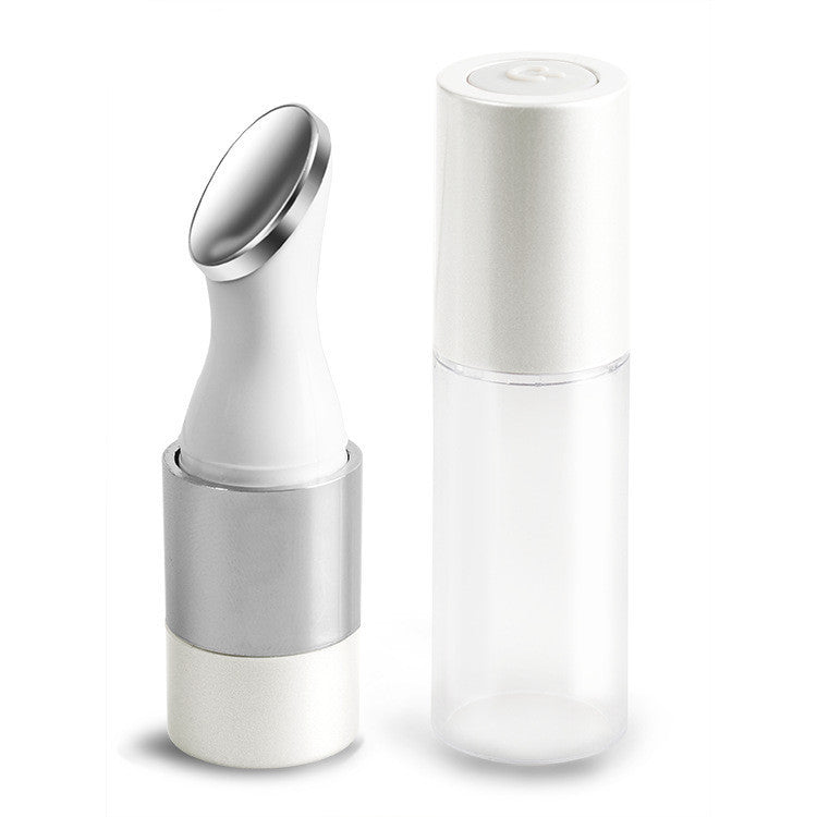 New style electronic ion vibrating lip plumper device