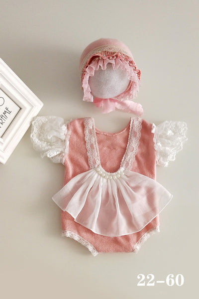 Newborn girl clothing